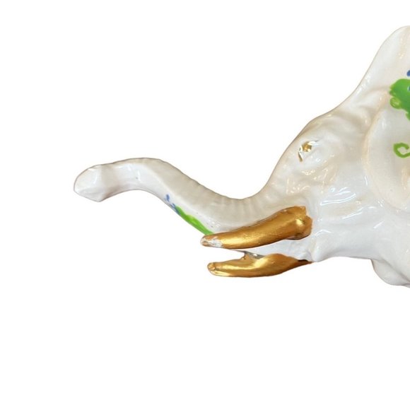 Handcrafted PORCELAIN White TRUNK UP Elephant Gold &Floral Figurine-Japan/SIGNED - Picture 14 of 14